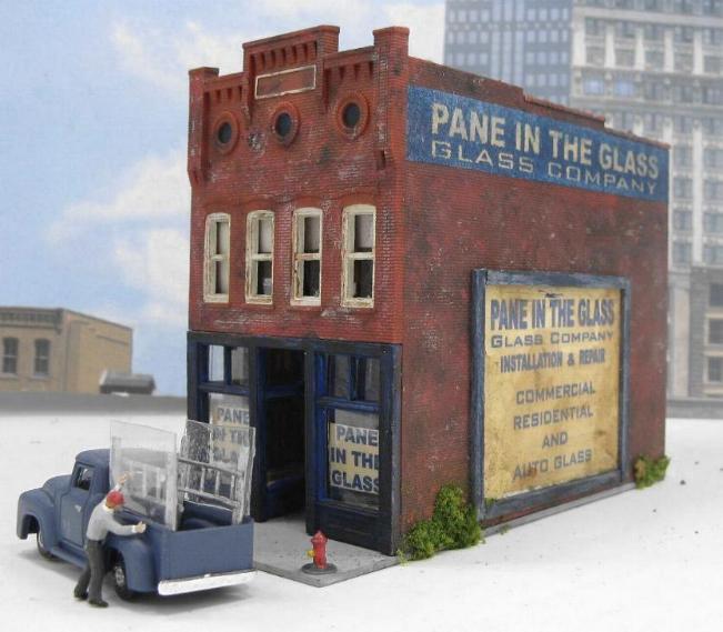 HO scale downtown building