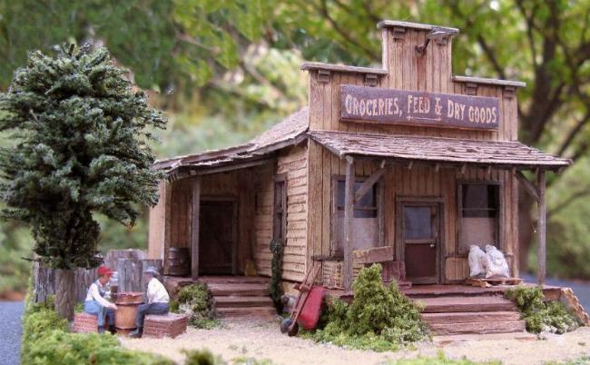 HO scale dry goods store